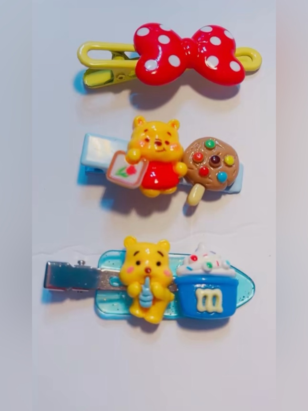 Yellow Bear Hair Clips for - Cute Snack Design customizable - Picture 3 of 3